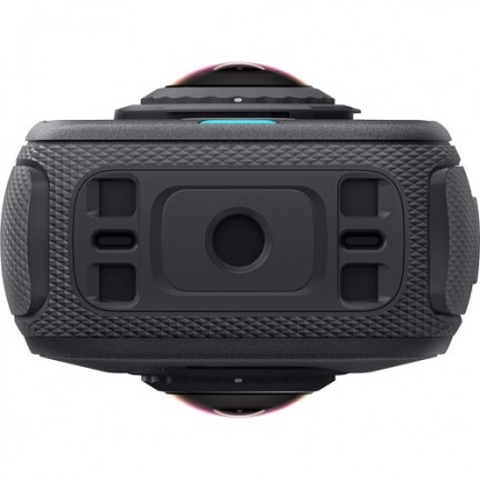 Insta360 X4 Air 360° Action Cam Starter Bundle (Black)