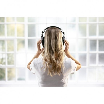 RODE NTH-100 Professional Closed-Back Over-Ear Headphones (Black)