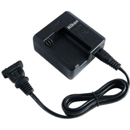 Nikon MH-67P Battery Charger For Coolpix P900, B700, P610, P600, S810c