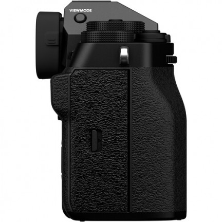 FUJIFILM X-T5 Mirrorless Camera with XF 16-50mm (Black)