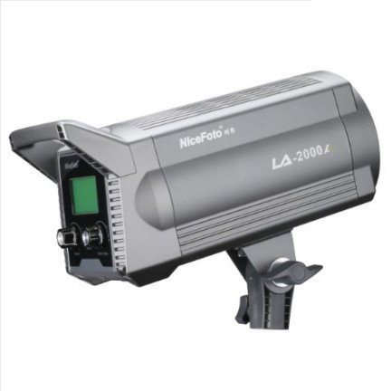 NiceFoto LA-2000A 200W Bi-Color COB LED Video Light