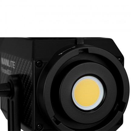 Nanlite Forza 60 II LED Daylight Spot Light