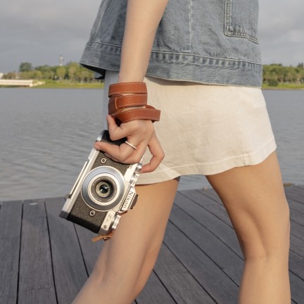 SmallRig Leather Camera Neck Strap