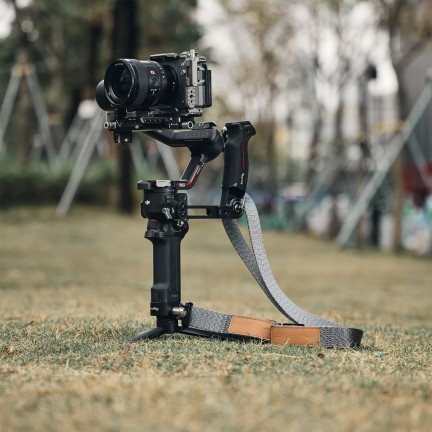 SmallRig Sling Handle with Weight-Reducing Shoulder Strap Kit for DJI RS 2 / RS 3 / RS 3 Pro / RS 4 / RS 4 Pro