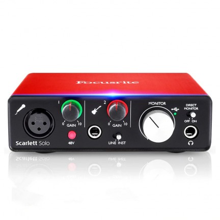 Focusrite Scarlett Solo Studio Pack - Interface - Headphones - Mic