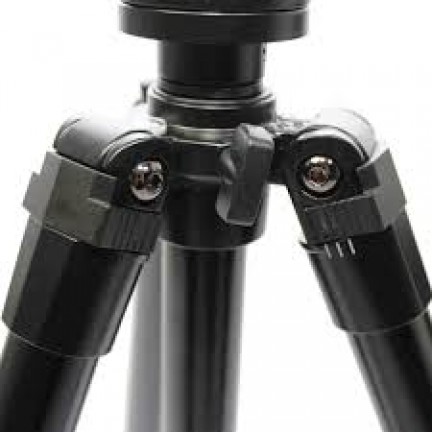 WeiFeng WF-6734 Professional Tripod