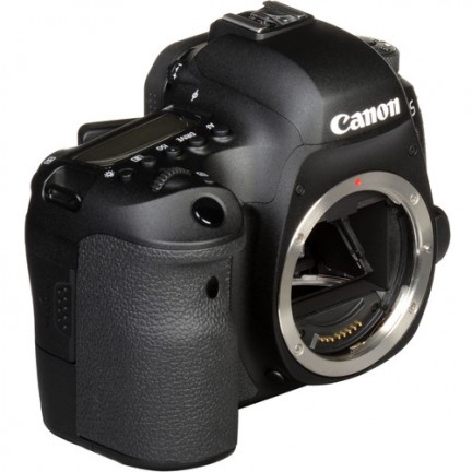 Canon EOS 6D Mark II DSLR Camera - Body Only