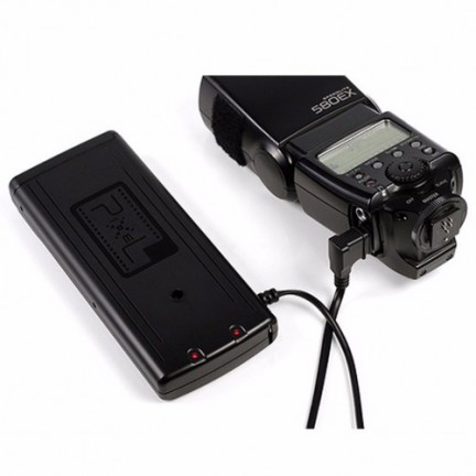 Pixel TD-381 Flash Power Battery Pack